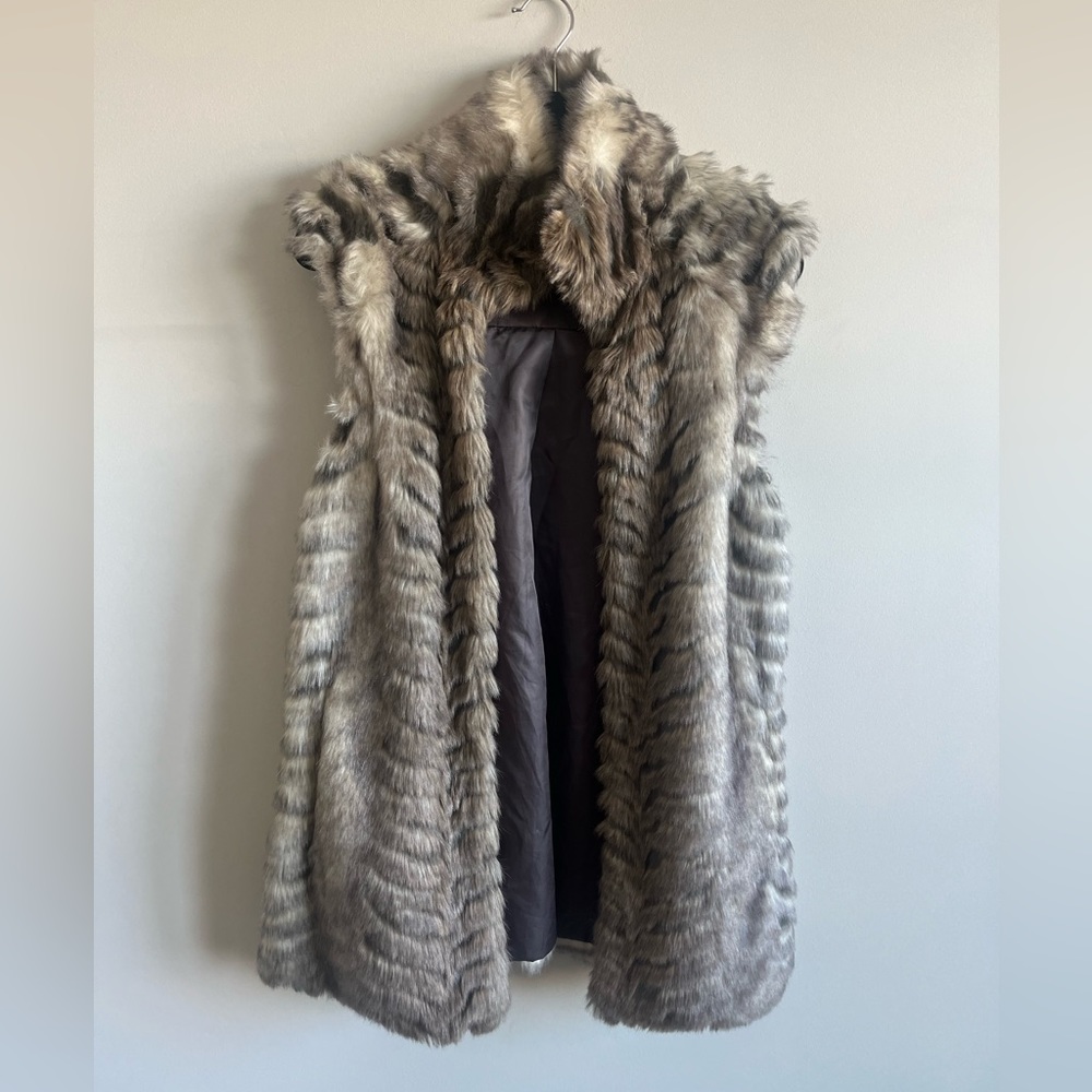 Sfera Vest